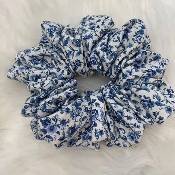 Floral Hair Scrunchie. Multicolor . Medium - Picture 2 of 6